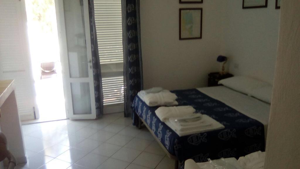 Cala Cavone Guest House Ponza Dış mekan fotoğraf
